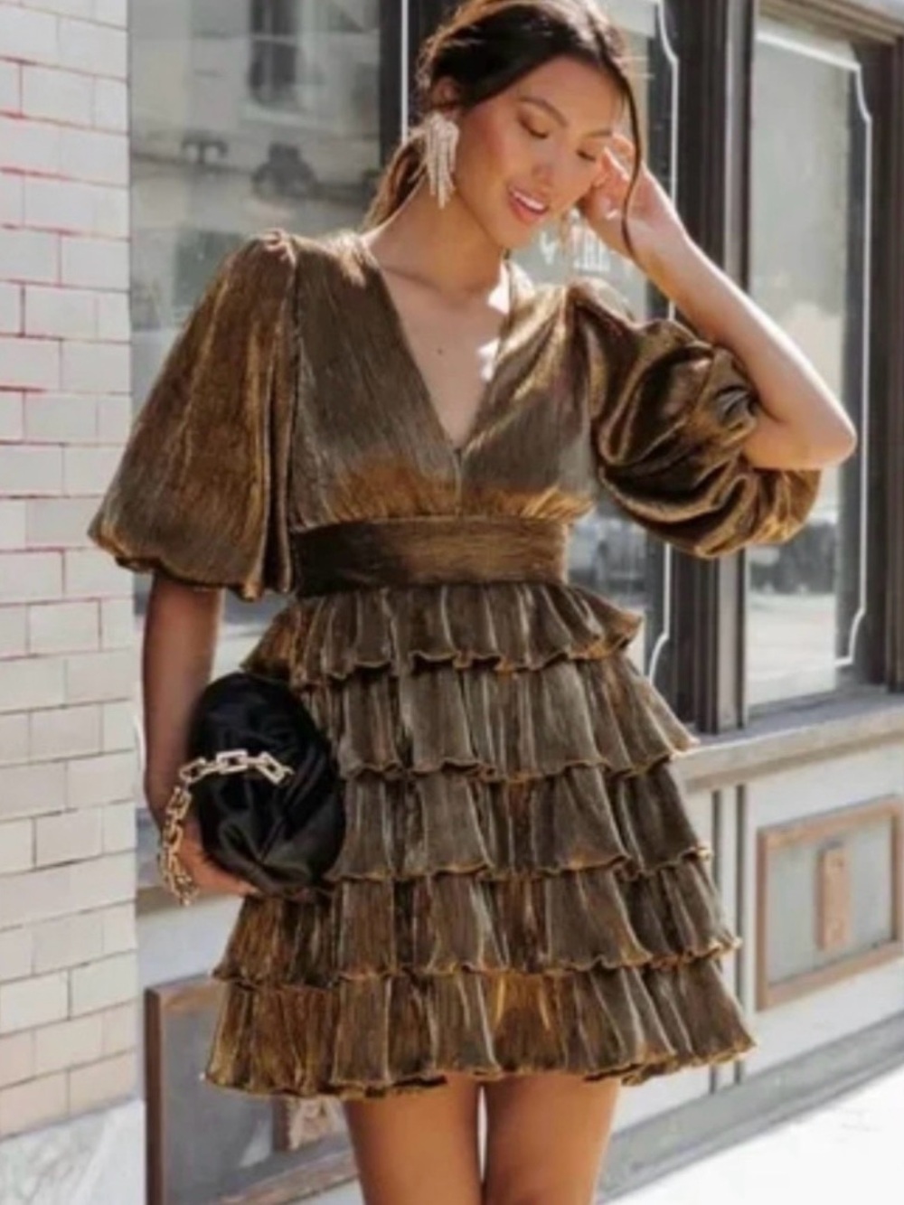 Mable VICI Collection Metallic Tiered Ruffle Dress in Gold Size Small NEW